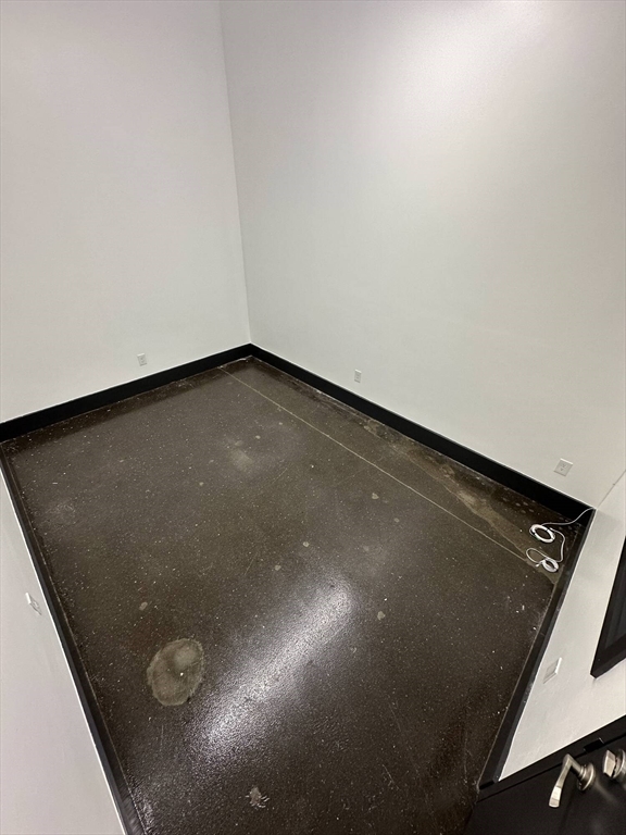 67 Maplewood, Malden, Massachusetts, ,Commercial Lease,For Rent,Maplewood,73543711