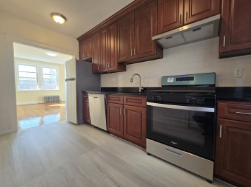 183 Kent, Brookline, Massachusetts, 2 Bedrooms Bedrooms, 4 Rooms Rooms,1 BathroomBathrooms,Residential Lease,For Rent,Kent,73543777
