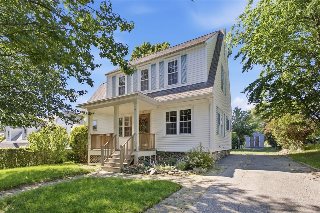 6 Ashburnham Rd, Worcester, Massachusetts, 3 Bedrooms Bedrooms, 6 Rooms Rooms,1 BathroomBathrooms,Residential,For Sale,Ashburnham Rd,73538932