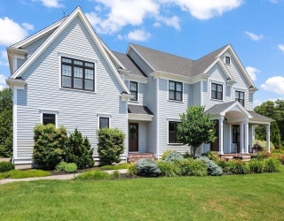 22 Chickadee Way, North Attleboro, Massachusetts, 5 Bedrooms Bedrooms, 10 Rooms Rooms,2.5 BathroomsBathrooms,Residential,For Sale,Chickadee Way,73543822