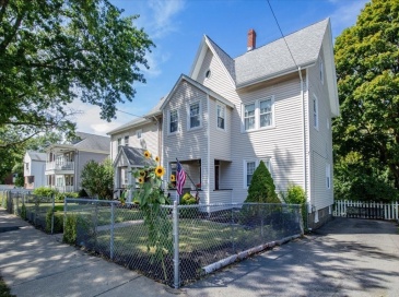 715 Truman Parkway, Boston, Massachusetts, 2 Bedrooms Bedrooms, 5 Rooms Rooms,1 BathroomBathrooms,Residential Lease,For Rent,Truman Parkway,73511979
