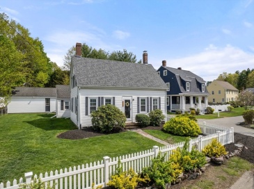 2067 Washington St, Canton, Massachusetts, 3 Bedrooms Bedrooms, 7 Rooms Rooms,2 BathroomsBathrooms,Residential,For Sale,Washington St,73518717 2067 Washington St, Canton, Massachusetts, 3 Bedrooms Bedrooms, 7 Rooms Rooms,2 BathroomsBathrooms,Residential,For Sale,Washington St,73518717