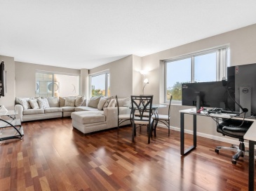 10 Museum Way, Cambridge, Massachusetts, 2 Bedrooms Bedrooms, 5 Rooms Rooms,2 BathroomsBathrooms,Residential Lease,For Rent,Museum Way,73512166 10 Museum Way, Cambridge, Massachusetts, 2 Bedrooms Bedrooms, 5 Rooms Rooms,2 BathroomsBathrooms,Residential Lease,For Rent,Museum Way,73512166