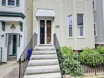 545 East 5th St., Boston, Massachusetts, 2 Bedrooms Bedrooms, 5 Rooms Rooms,1 BathroomBathrooms,Residential Lease,For Rent,East 5th St.,73539098