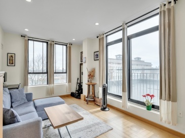 251 Heath St, Boston, Massachusetts, 1 Bedroom Bedrooms, 4 Rooms Rooms,1 BathroomBathrooms,Residential,For Sale,Heath St,73497305 251 Heath St, Boston, Massachusetts, 1 Bedroom Bedrooms, 4 Rooms Rooms,1 BathroomBathrooms,Residential,For Sale,Heath St,73497305