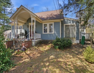 64 Winthrop St, Rehoboth, Massachusetts, 3 Bedrooms Bedrooms, 9 Rooms Rooms,1.5 BathroomsBathrooms,Residential,For Sale,Winthrop St,73510470