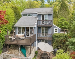 40 Mountain Lakes Trl, Groton, Massachusetts, 2 Bedrooms Bedrooms, 6 Rooms Rooms,3 BathroomsBathrooms,Residential,For Sale,Mountain Lakes Trl,73518107
