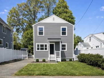 70 Seminole Ave, Waltham, Massachusetts, 4 Bedrooms Bedrooms, 7 Rooms Rooms,3 BathroomsBathrooms,Residential Lease,For Rent,Seminole Ave,73484020