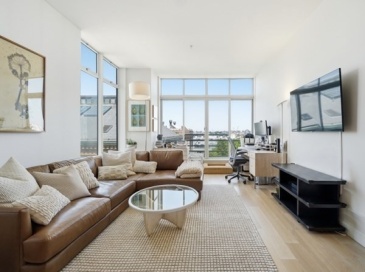 197 8th Street, Boston, Massachusetts, 1 Bedroom Bedrooms, 2 Rooms Rooms,1.5 BathroomsBathrooms,Residential Lease,For Rent,8th Street,73543838