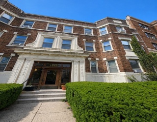 1665 Commonwealth Ave, Boston, Massachusetts, 1 Bedroom Bedrooms, 3 Rooms Rooms,1 BathroomBathrooms,Residential Lease,For Rent,Commonwealth Ave,73543851