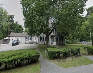 47-49 Dunstable Rd, Chelmsford, Massachusetts, 2 Bedrooms Bedrooms, 6 Rooms Rooms,1 BathroomBathrooms,Residential Lease,For Rent,Dunstable Rd,73543865