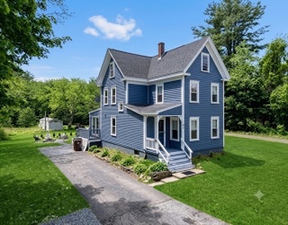 83 Elm St, Salisbury, Massachusetts, 3 Bedrooms Bedrooms, 8 Rooms Rooms,1 BathroomBathrooms,Residential,For Sale,Elm St,73529672