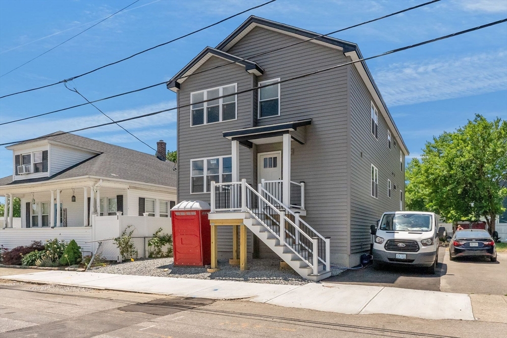 37 Murray St, Providence, Rhode Island, 10 Bedrooms Bedrooms, 13 Rooms Rooms,5 BathroomsBathrooms,Residential Income,For Sale,Murray St,73543930