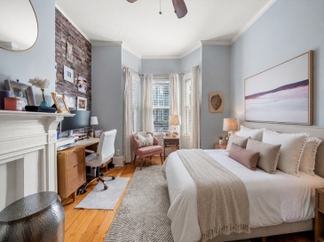 245 W 5th, Boston, Massachusetts, 2 Bedrooms Bedrooms, 4 Rooms Rooms,1 BathroomBathrooms,Residential Lease,For Rent,W 5th,73544049