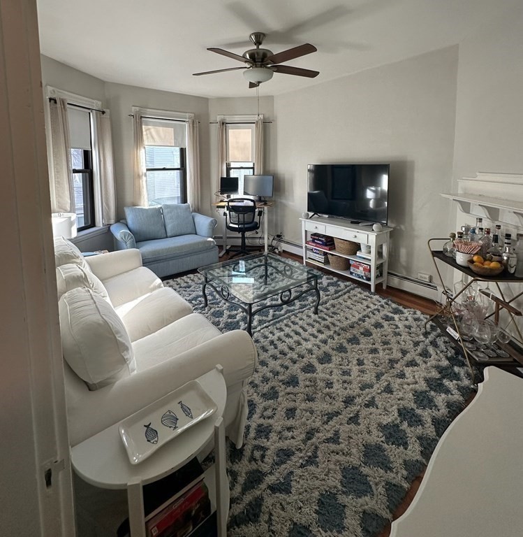 7 Hatch Street, Boston, Massachusetts, 3 Bedrooms Bedrooms, 5 Rooms Rooms,1 BathroomBathrooms,Residential Lease,For Rent,Hatch Street,73544069