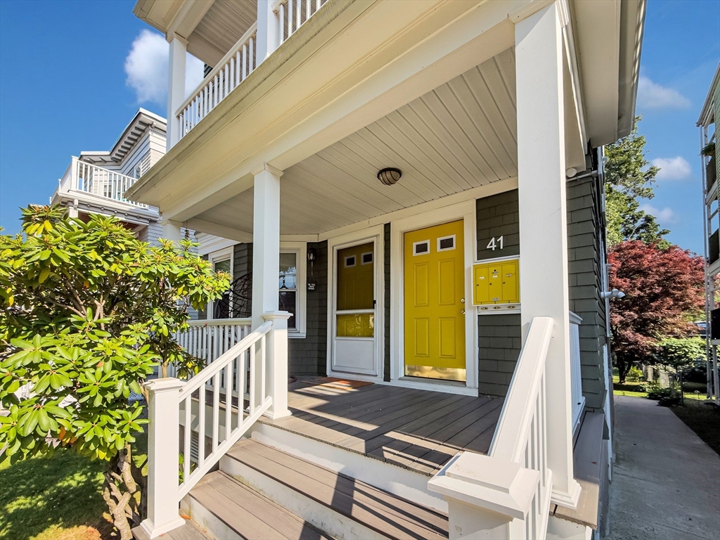 41 Child Street, Boston, Massachusetts, 2 Bedrooms Bedrooms, 5 Rooms Rooms,1 BathroomBathrooms,Residential Lease,For Rent,Child Street,73543977