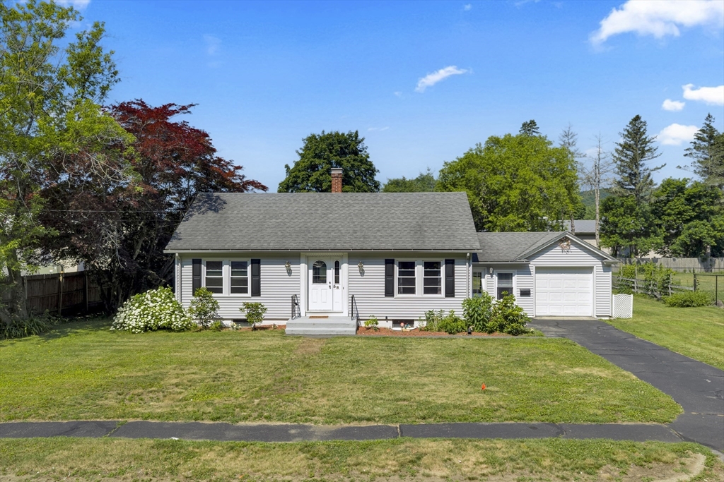 58 Randall St, Palmer, Massachusetts, 3 Bedrooms Bedrooms, 6 Rooms Rooms,1 BathroomBathrooms,Residential,For Sale,Randall St,73543955