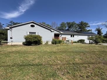 115 Scott Rd, Fitchburg, Massachusetts, 2 Bedrooms Bedrooms, 4 Rooms Rooms,1 BathroomBathrooms,Residential Lease,For Rent,Scott Rd,73543964 115 Scott Rd, Fitchburg, Massachusetts, 2 Bedrooms Bedrooms, 4 Rooms Rooms,1 BathroomBathrooms,Residential Lease,For Rent,Scott Rd,73543964