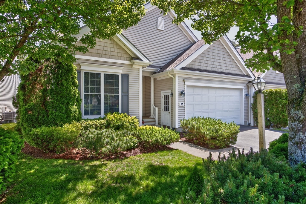12 Belltree, Plymouth, Massachusetts, 2 Bedrooms Bedrooms, 8 Rooms Rooms,3 BathroomsBathrooms,Residential,For Sale,Belltree,73544000