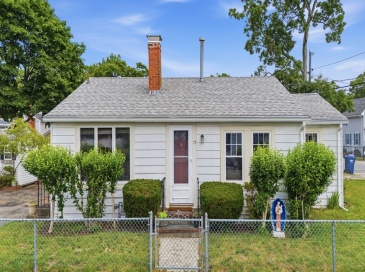 17 Swift Ave, Wareham, Massachusetts, 2 Bedrooms Bedrooms, 5 Rooms Rooms,1 BathroomBathrooms,Residential,For Sale,Swift Ave,73543985 17 Swift Ave, Wareham, Massachusetts, 2 Bedrooms Bedrooms, 5 Rooms Rooms,1 BathroomBathrooms,Residential,For Sale,Swift Ave,73543985