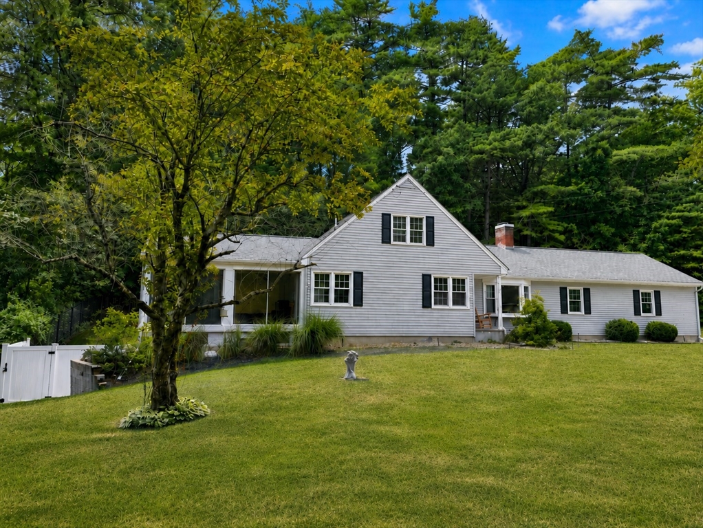 167 Gates Pond Rd, Berlin, Massachusetts, 4 Bedrooms Bedrooms, 7 Rooms Rooms,1.5 BathroomsBathrooms,Residential,For Sale,Gates Pond Rd,73526643