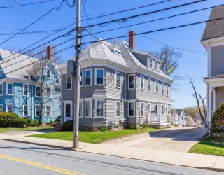 5 Lothrop St, Plymouth, Massachusetts, 5 Bedrooms Bedrooms, 12 Rooms Rooms,3 BathroomsBathrooms,Residential Income,For Sale,Lothrop St,73543978