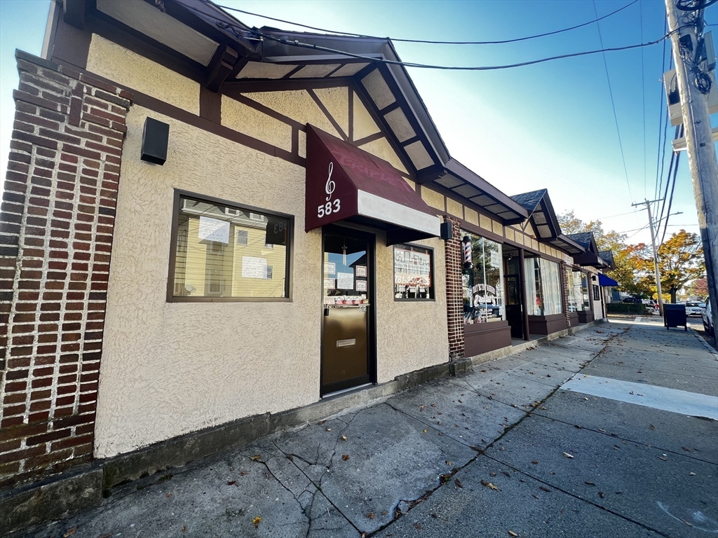 583 Riverside Ave, Medford, Massachusetts, ,Commercial Lease,For Rent,Riverside Ave,73544067