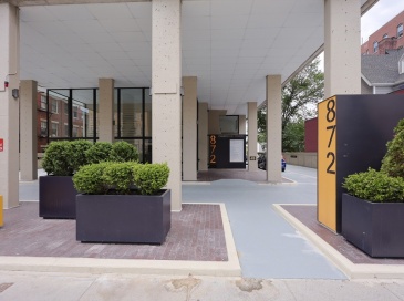 872 Massachusetts Avenue, Cambridge, Massachusetts, 2 Bedrooms Bedrooms, 4 Rooms Rooms,2 BathroomsBathrooms,Residential Lease,For Rent,Massachusetts Avenue,73544099