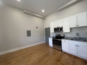 34 St. Joseph Street, Fall River, Massachusetts, 1 Bedroom Bedrooms, 3 Rooms Rooms,1 BathroomBathrooms,Residential Lease,For Rent,St. Joseph Street,73536938 34 St. Joseph Street, Fall River, Massachusetts, 1 Bedroom Bedrooms, 3 Rooms Rooms,1 BathroomBathrooms,Residential Lease,For Rent,St. Joseph Street,73536938