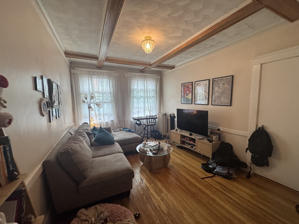 130 Sutherland, Boston, Massachusetts, 1 Bedroom Bedrooms, 3 Rooms Rooms,1 BathroomBathrooms,Residential Lease,For Rent,Sutherland,73532428