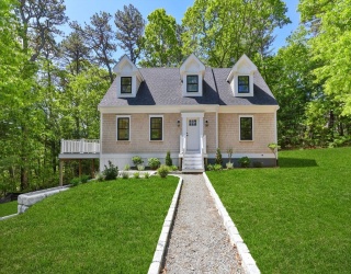 41 Little John Rd, Falmouth, Massachusetts, 3 Bedrooms Bedrooms, 6 Rooms Rooms,2.5 BathroomsBathrooms,Residential,For Sale,Little John Rd,73534966