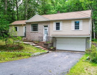 487 Fitchburg State Road, Ashby, Massachusetts, 3 Bedrooms Bedrooms, 6 Rooms Rooms,1.5 BathroomsBathrooms,Residential,For Sale,Fitchburg State Road,73544122
