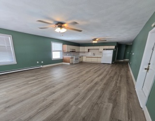 98 Margin Street, Salem, Massachusetts, 1 Bedroom Bedrooms, 3 Rooms Rooms,1 BathroomBathrooms,Residential Lease,For Rent,Margin Street,73544126