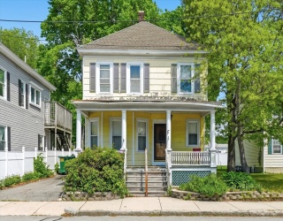 17 Wedge St, Lowell, Massachusetts, 4 Bedrooms Bedrooms, 9 Rooms Rooms,1 BathroomBathrooms,Residential,For Sale,Wedge St,73521797