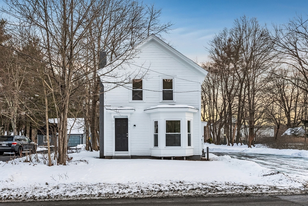 29 Tarbell St, Pepperell, Massachusetts, 4 Bedrooms Bedrooms, 8 Rooms Rooms,1 BathroomBathrooms,Residential,For Sale,Tarbell St,73471408