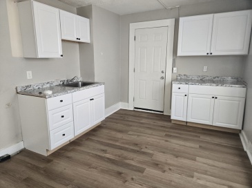 529 Union Street, Springfield, Massachusetts, 3 Bedrooms Bedrooms, 5 Rooms Rooms,1 BathroomBathrooms,Residential Lease,For Rent,Union Street,73474086