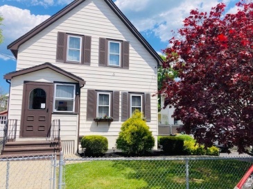 91 Marshall Street, Winthrop, Massachusetts, 3 Bedrooms Bedrooms, 7 Rooms Rooms,1.5 BathroomsBathrooms,Residential,For Sale,Marshall Street,73521279 91 Marshall Street, Winthrop, Massachusetts, 3 Bedrooms Bedrooms, 7 Rooms Rooms,1.5 BathroomsBathrooms,Residential,For Sale,Marshall Street,73521279