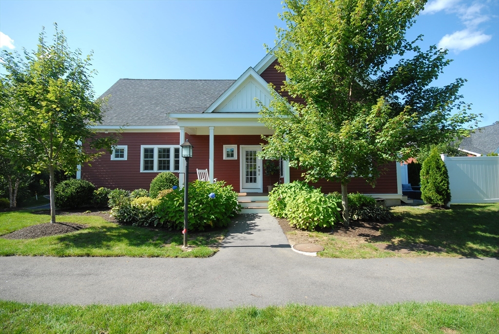 19 Brigham Farm Lane, Bolton, Massachusetts, 2 Bedrooms Bedrooms, 8 Rooms Rooms,2.5 BathroomsBathrooms,Residential Lease,For Rent,Brigham Farm Lane,73505604
