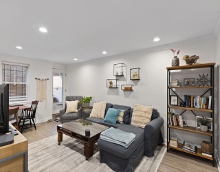101 W. Springfield Street, Boston, Massachusetts, 2 Bedrooms Bedrooms, 5 Rooms Rooms,2 BathroomsBathrooms,Residential Lease,For Rent,W. Springfield Street,73544324