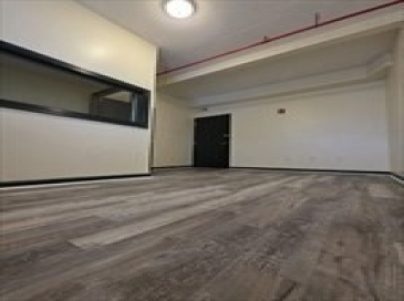 33 Dover St, Brockton, Massachusetts, ,Commercial Lease,For Rent,Dover St,73544293