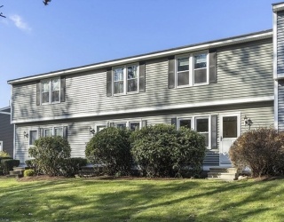 1215 Pawtucket Blvd, Lowell, Massachusetts, 2 Bedrooms Bedrooms, 4 Rooms Rooms,1.5 BathroomsBathrooms,Residential Lease,For Rent,Pawtucket Blvd,73544337