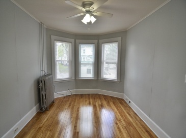 208 Irving Street, Framingham, Massachusetts, 1 Bedroom Bedrooms, 3 Rooms Rooms,1 BathroomBathrooms,Residential Lease,For Rent,Irving Street,73544341 208 Irving Street, Framingham, Massachusetts, 1 Bedroom Bedrooms, 3 Rooms Rooms,1 BathroomBathrooms,Residential Lease,For Rent,Irving Street,73544341