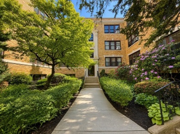 415 Washington St, Brookline, Massachusetts, 2 Bedrooms Bedrooms, 5 Rooms Rooms,1 BathroomBathrooms,Residential Lease,For Rent,Washington St,73544348 415 Washington St, Brookline, Massachusetts, 2 Bedrooms Bedrooms, 5 Rooms Rooms,1 BathroomBathrooms,Residential Lease,For Rent,Washington St,73544348