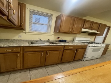 51 Timson St, Lynn, Massachusetts, 3 Bedrooms Bedrooms, 5 Rooms Rooms,1 BathroomBathrooms,Residential Lease,For Rent,Timson St,73544367 51 Timson St, Lynn, Massachusetts, 3 Bedrooms Bedrooms, 5 Rooms Rooms,1 BathroomBathrooms,Residential Lease,For Rent,Timson St,73544367