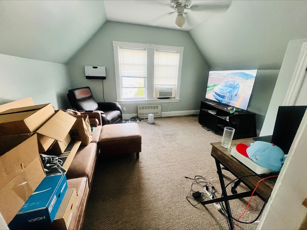 39 Etna St, Boston, Massachusetts, 1 Bedroom Bedrooms, 4 Rooms Rooms,1 BathroomBathrooms,Residential Lease,For Rent,Etna St,73544381