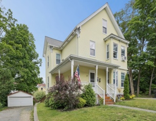 49 Felton Street, Hudson, Massachusetts, 4 Bedrooms Bedrooms, 10 Rooms Rooms,2 BathroomsBathrooms,Residential Income,For Sale,Felton Street,73544390