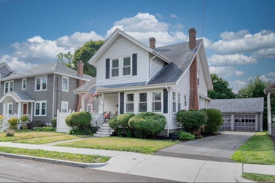 197 Billings St, Quincy, Massachusetts, 3 Bedrooms Bedrooms, 6 Rooms Rooms,1.5 BathroomsBathrooms,Residential,For Sale,Billings St,73544391