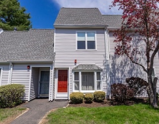 17 Mary Dyer Ln, Easton, Massachusetts, 2 Bedrooms Bedrooms, 5 Rooms Rooms,2 BathroomsBathrooms,Residential,For Sale,Mary Dyer Ln,73513290
