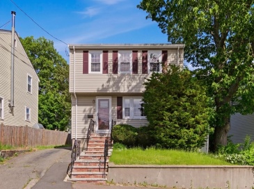29 Cleveland, Medford, Massachusetts, 3 Bedrooms Bedrooms, 6 Rooms Rooms,2 BathroomsBathrooms,Residential,For Sale,Cleveland,73535345