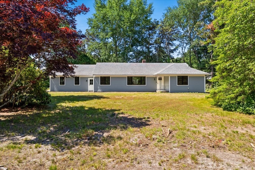 33 Runestone Rd, Yarmouth, Massachusetts, 3 Bedrooms Bedrooms, 7 Rooms Rooms,2 BathroomsBathrooms,Residential,For Sale,Runestone Rd,73544435